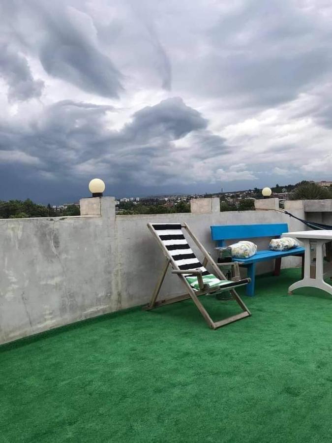 Guest House Sky Plus Tbilisi Exterior photo